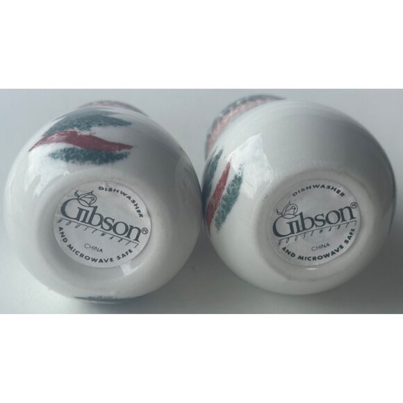 Gibson Housewares Christmas Tree Salt & Pepper Shakers Ceramic 3.5" Tall - Picture 10 of 10